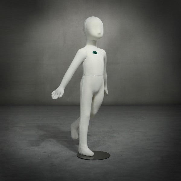 Eme Digital – Child mannequin – 360 Invisible Mannequins